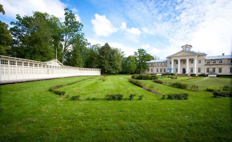 Krimuldas Muiza Sigulda Exterior photo
